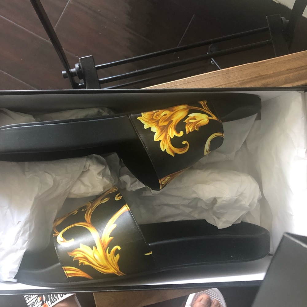 Versace slides Sides 12